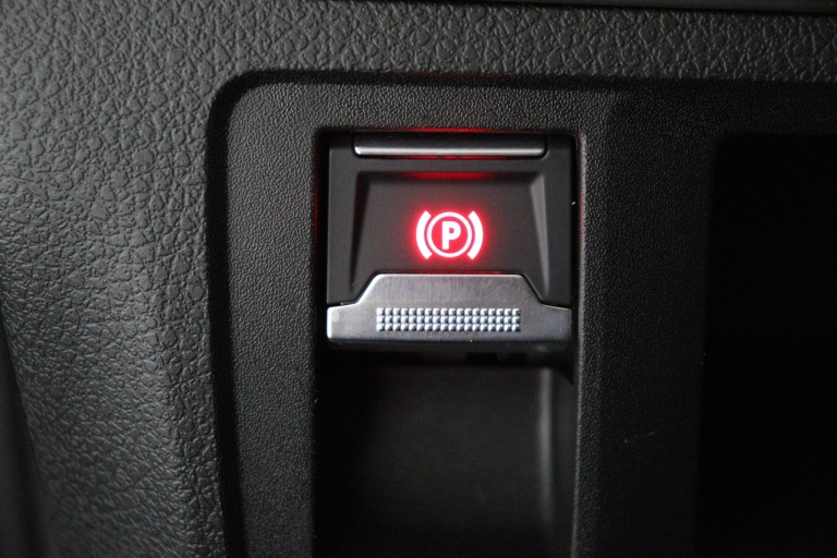 Toyota PROACE Long Worker - 2.0 D-4D L2D Professional DC 42