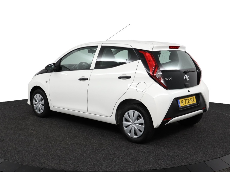 Toyota Aygo - 1.0 VVT-i x-fun 11