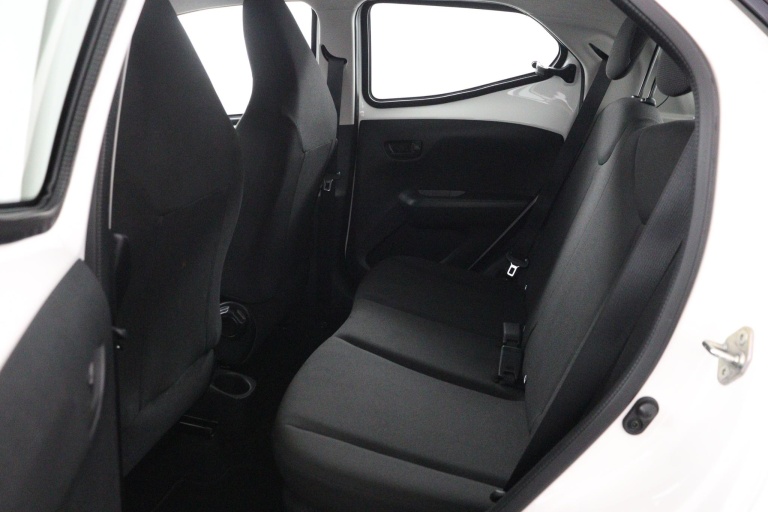 Toyota Aygo - 1.0 VVT-i x-fun 17