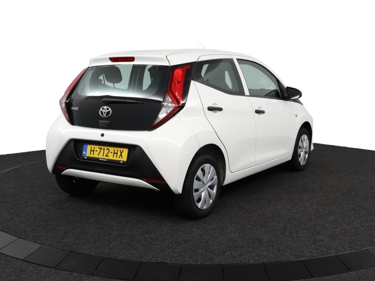 Toyota Aygo - 1.0 VVT-i x-fun 2