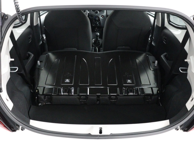 Toyota Aygo - 1.0 VVT-i x-fun