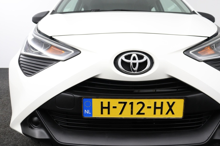 Toyota Aygo - 1.0 VVT-i x-fun 32