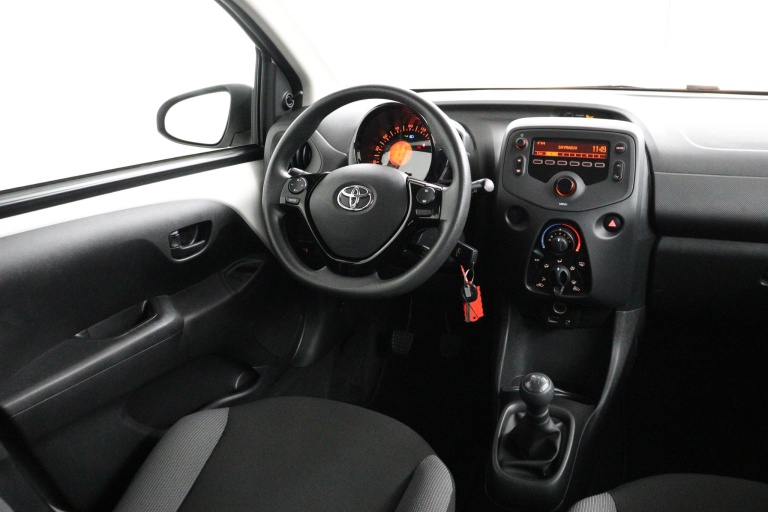 Toyota Aygo - 1.0 VVT-i x-fun 49
