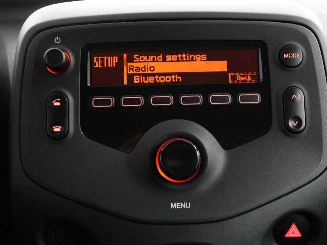 Toyota Aygo - 1.0 VVT-i x-fun