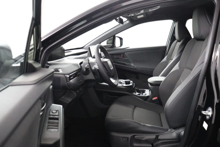 Toyota C-HR+ - 77 kWh stand.laadverm.Electric First Edition 16