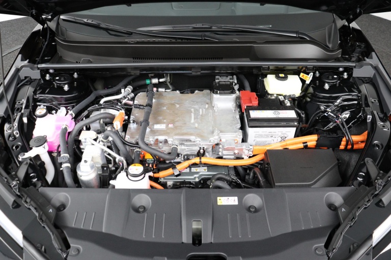 Toyota C-HR+ - 77 kWh stand.laadverm.Electric First Edition 35