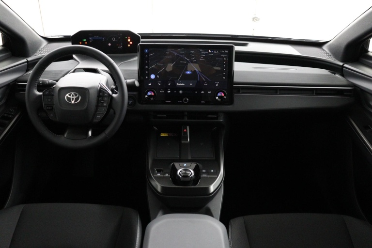 Toyota C-HR+ - 77 kWh stand.laadverm.Electric First Edition 4