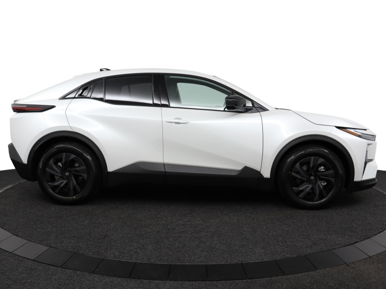 Toyota C-HR+ - First Edition 77 kWh 12