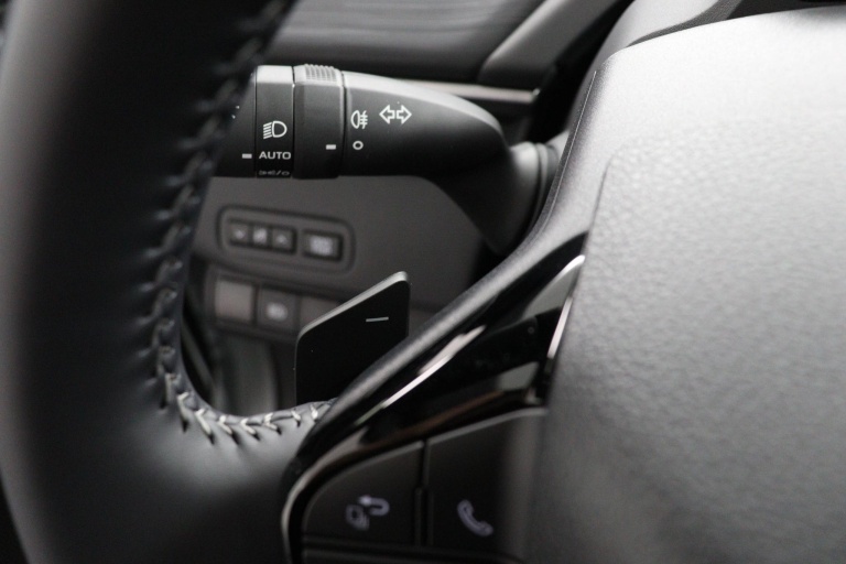 Toyota C-HR+ - First Edition 77 kWh 49