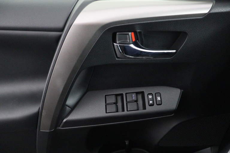 Toyota RAV4 - 2.5 Hybrid AWD Style 29