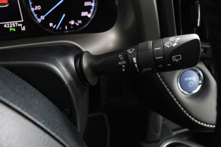 Toyota RAV4 - 2.5 Hybrid AWD Style 32