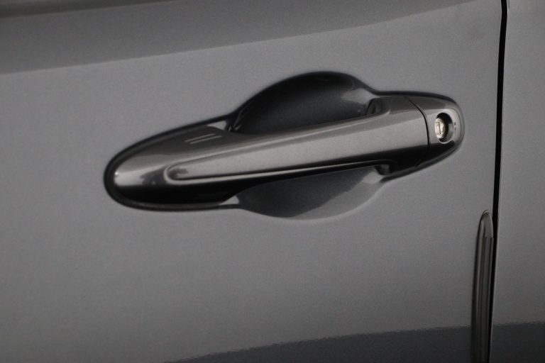 Toyota RAV4 - 2.5 Hybrid AWD Style 38