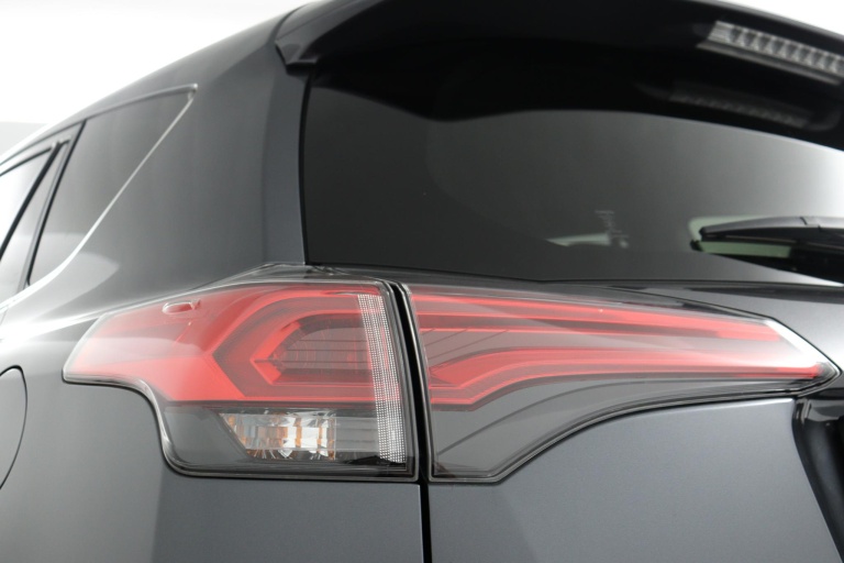 Toyota RAV4 - 2.5 Hybrid AWD Style 42