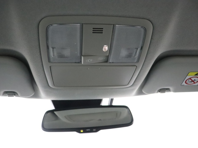 Toyota Auris Touring Sports - 1.8 Hybrid Black Edition