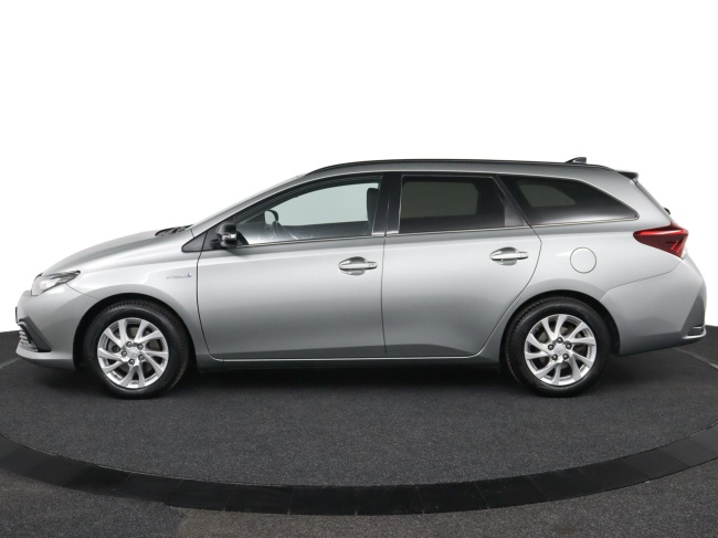 Toyota Auris Touring Sports - 1.8 Hybrid Black Edition