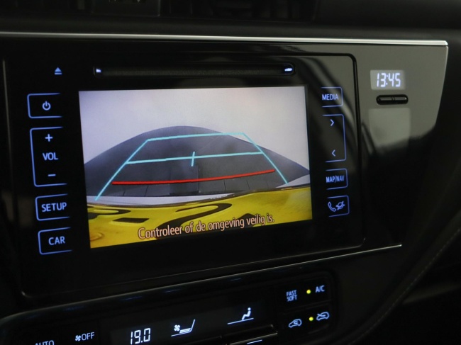 Toyota Auris Touring Sports - 1.8 Hybrid Black Edition