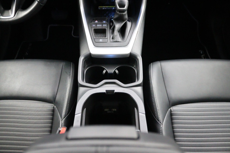 Toyota RAV4 - 2.5 Hybrid Black Edition Limited 27