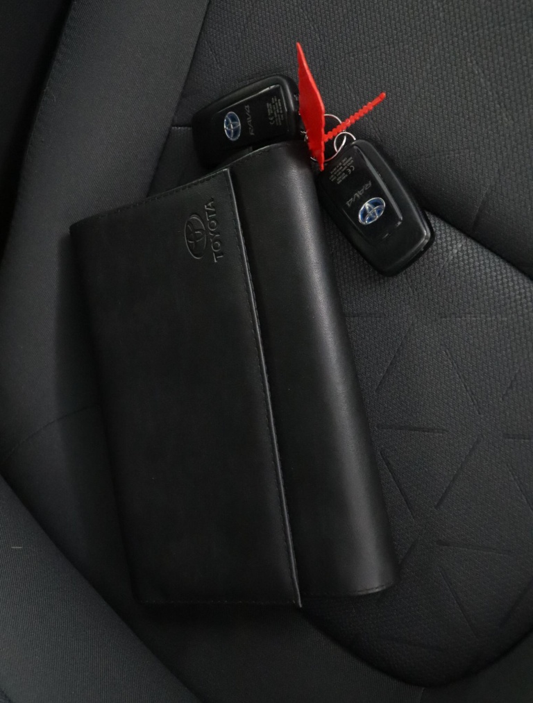 Toyota RAV4 - 2.5 Hybrid Active 14