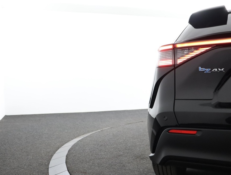 Toyota bZ4X - Launch Edition 71 kWh 43