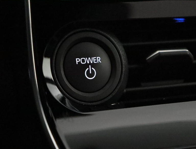 Toyota bZ4X - Launch Edition 71 kWh 53