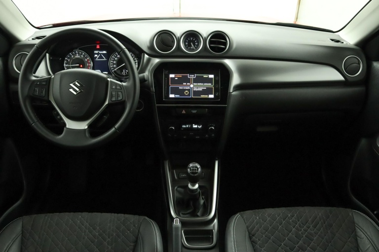 Suzuki Vitara - 1.4 Boosterjet Style Smart Hybrid 4