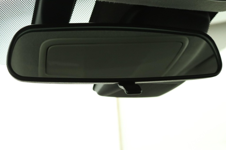 Suzuki Vitara - 1.4 Boosterjet Style Smart Hybrid 60