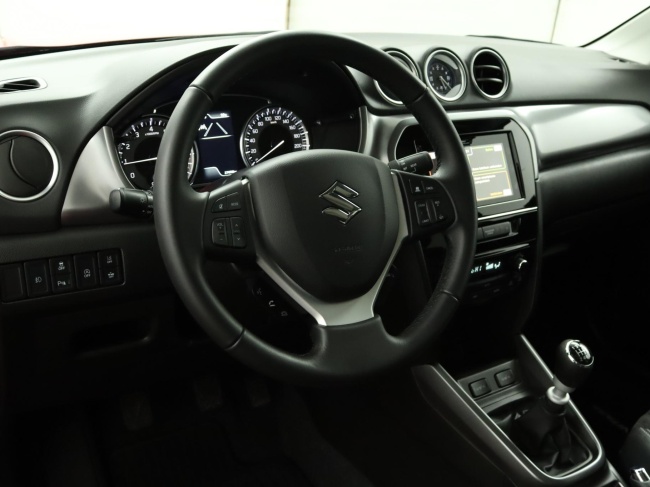 Suzuki Vitara - 1.4 Boosterjet Style Smart Hybrid