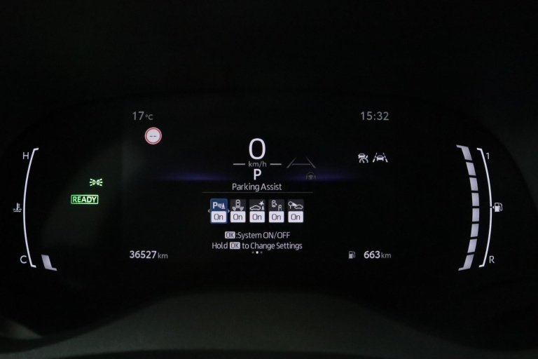 Toyota Yaris - 1.5 Hybrid 115 Dynamic 56