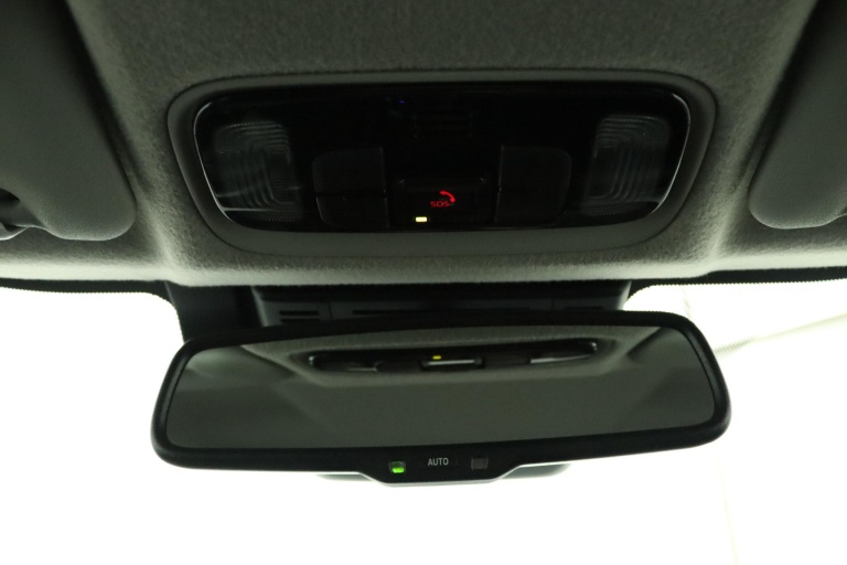 Toyota Yaris - 1.5 Hybrid 115 Dynamic 64