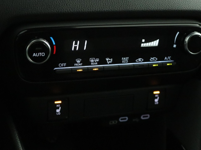 Toyota Yaris - 1.5 Hybrid 115 Dynamic