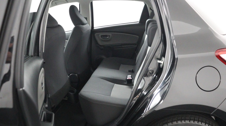 Toyota Yaris - 1.0 VVT-i Comfort 17