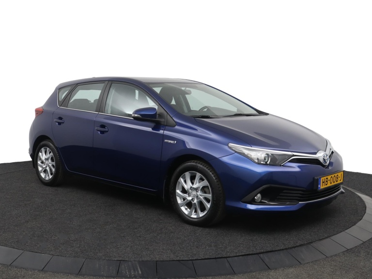 Toyota Auris - 1.8 Hybrid Aspiration 12