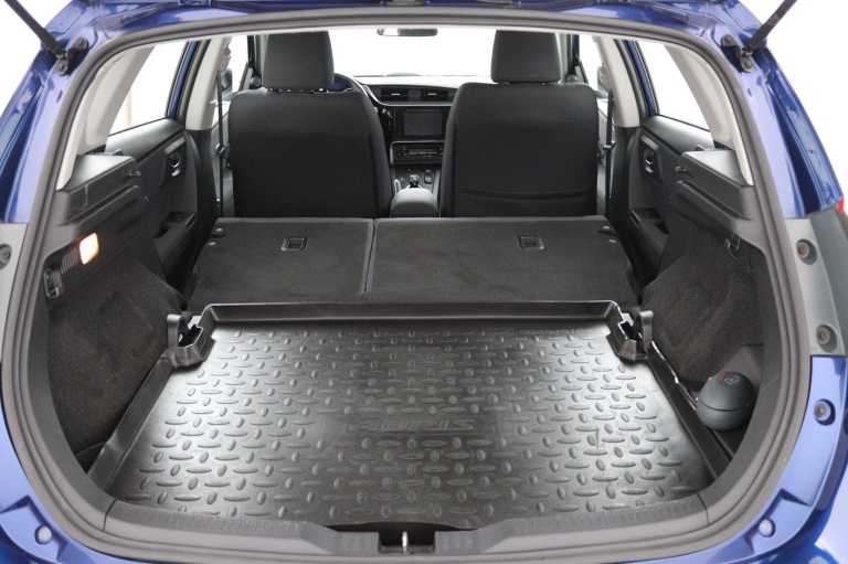 Toyota Auris - 1.8 Hybrid Aspiration 23