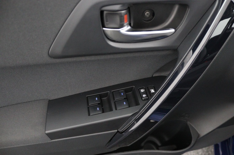 Toyota Auris - 1.8 Hybrid Aspiration 25