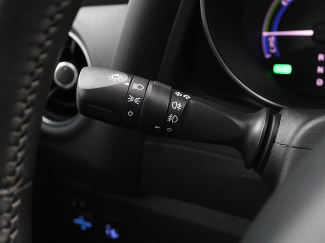 Toyota Auris - 1.8 Hybrid Aspiration