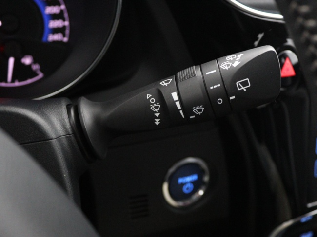 Toyota Auris - 1.8 Hybrid Aspiration