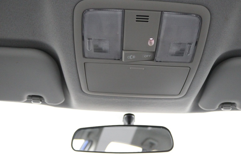 Toyota Auris - 1.8 Hybrid Aspiration 29