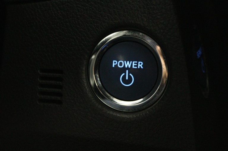 Toyota Auris - 1.8 Hybrid Aspiration 37