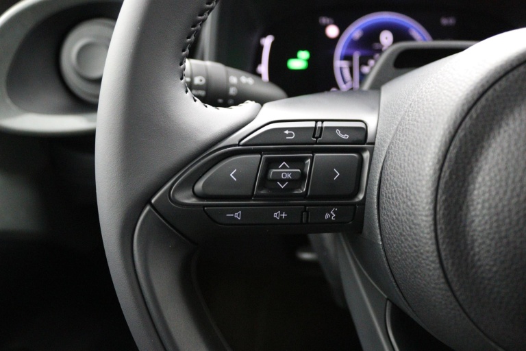 Toyota Aygo X - Hybrid 115 pulse 19