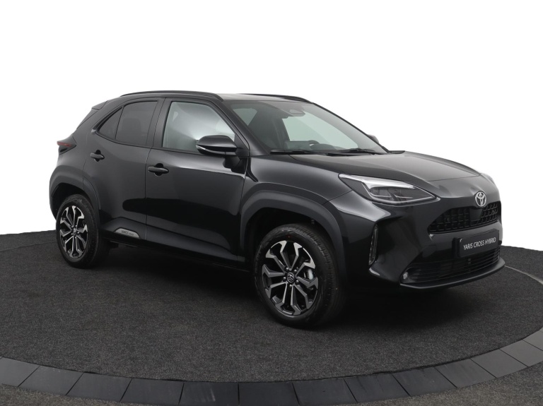 Toyota Yaris Cross - 1.5 Hybrid 115 Dynamic 16