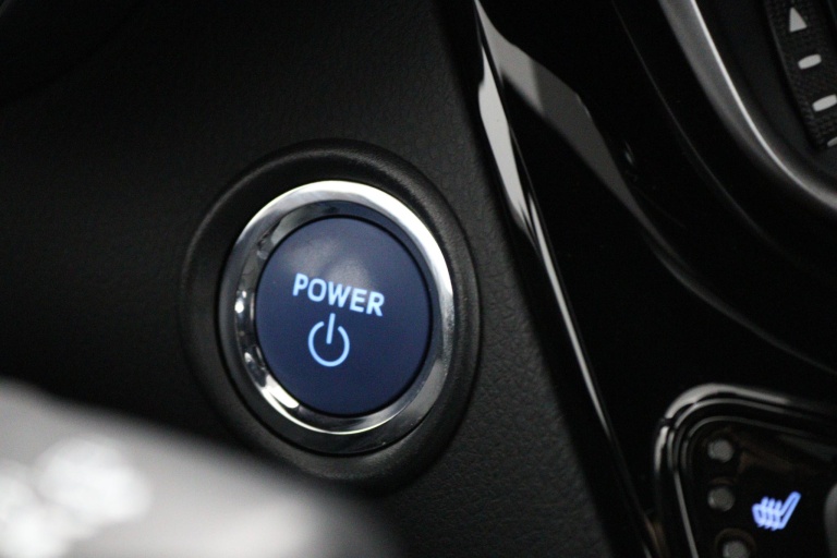 Toyota C-HR - 1.8 Hybrid Business Plus 43