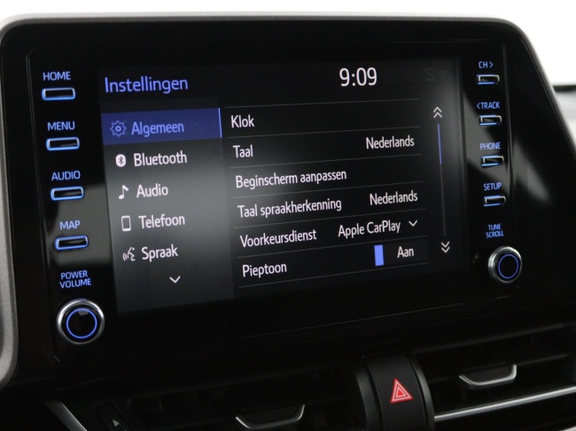 Toyota C-HR - 1.8 Hybrid Business Plus