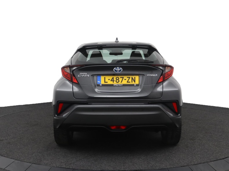 Toyota C-HR - 1.8 Hybrid Business Plus 48