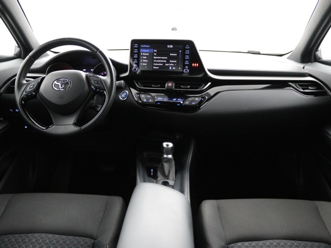 Toyota C-HR - 1.8 Hybrid Business Plus