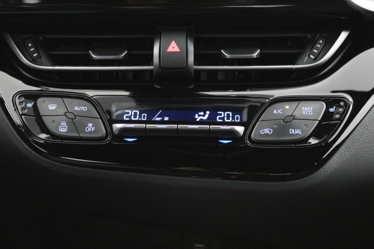 Toyota C-HR - 1.8 Hybrid Business Plus 7