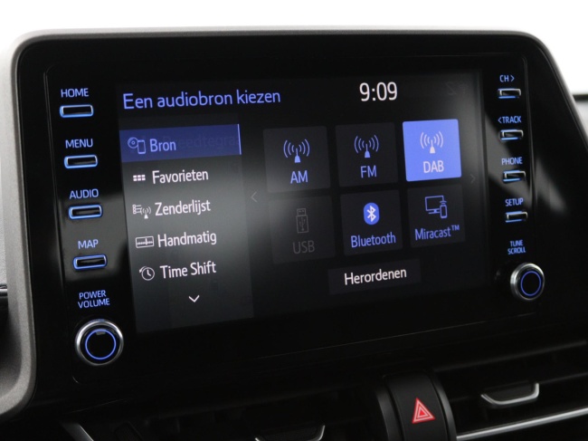 Toyota C-HR - 1.8 Hybrid Business Plus