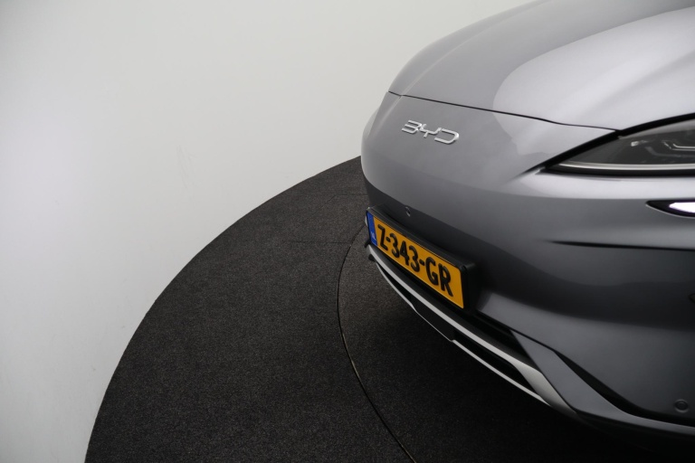 BYD SEAL U - Design 87 kWh 37