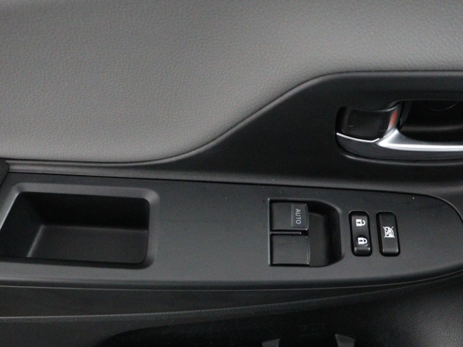 Toyota Yaris - 1.0 VVT-i Comfort