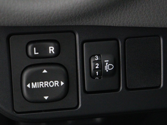 Toyota Yaris - 1.0 VVT-i Comfort