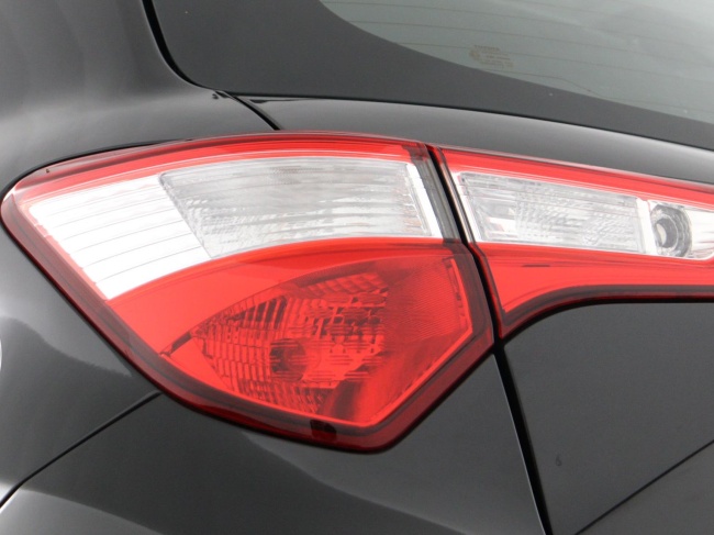 Toyota Yaris - 1.0 VVT-i Comfort